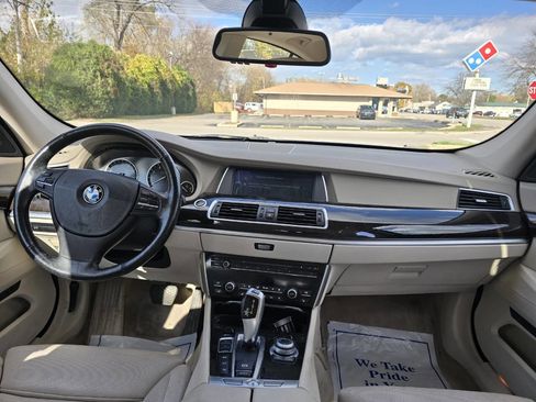 Used 2011 BMW 550i Gran Turismo xDrive w/ Active Ventilated Seat Pkg image 12