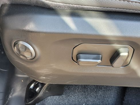 New 2025 Jeep Wrangler Sahara image 11