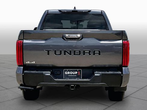 Used 2025 Toyota Tundra Limited AWD/4WD image 5