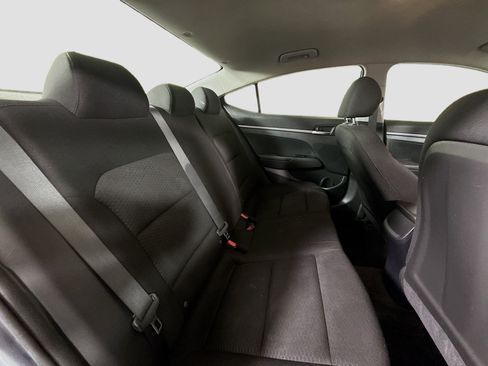 Used 2019 Hyundai Elantra SE w/ Cargo Package image 26