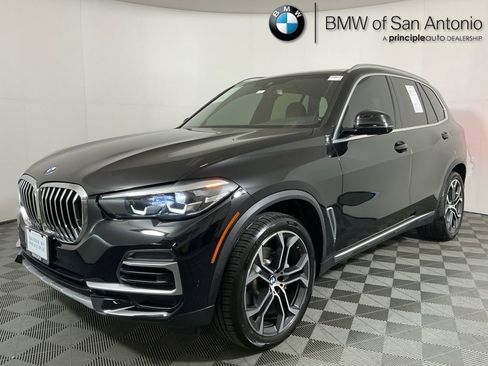 Certified 2023 BMW X5 xDrive40i w/ Premium Package image 1