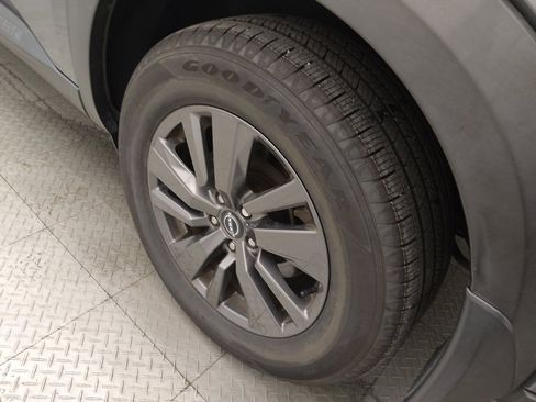 Used 2022 Nissan Pathfinder SV FWD image 31