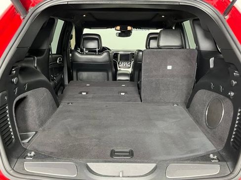 Used 2018 Jeep Grand Cherokee SRT AWD/4WD image 30