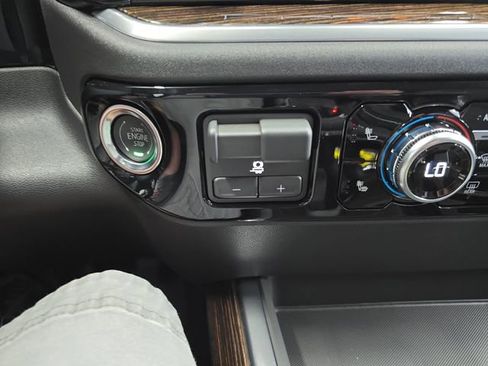 New 2026 GMC Sierra 1500 Elevation w/ Elevation Premium Package image 21