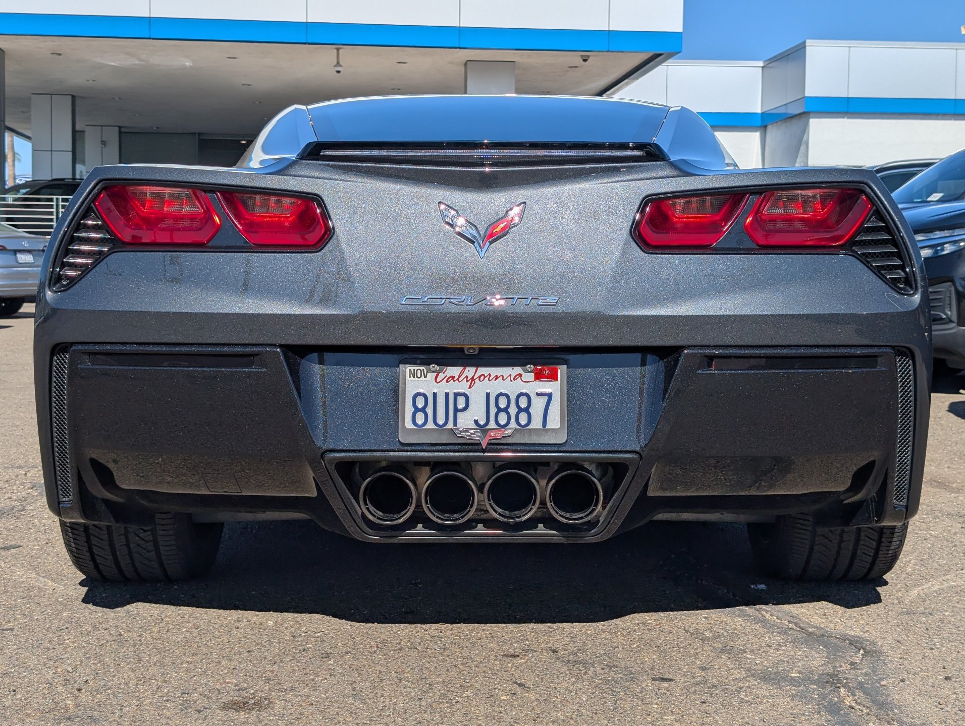 Used 2017 Chevrolet Corvette Stingray Coupe w/ 1LT RWD image 9