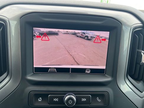 Used 2024 Chevrolet Silverado 1500 Custom image 9