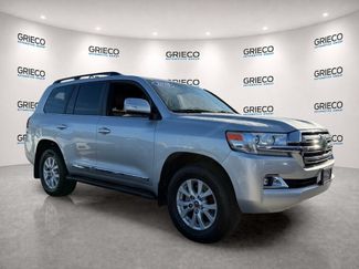 Used 2020 Toyota Land Cruiser AWD/4WD video 1