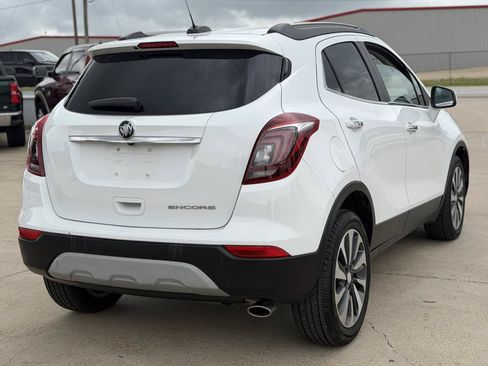Used 2021 Buick Encore Preferred FWD image 4