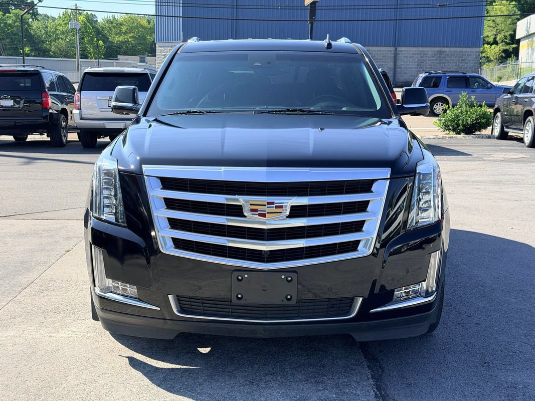 Used 2016 Cadillac Escalade Luxury AWD/4WD image 9