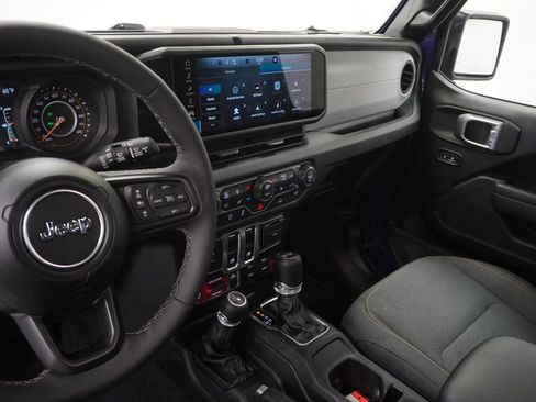 Certified 2026 Jeep Wrangler Sport w/ Convenience Group AWD/4WD image 24