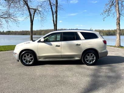 Used 2009 Buick Enclave CXL w/ Driver Confidence Package