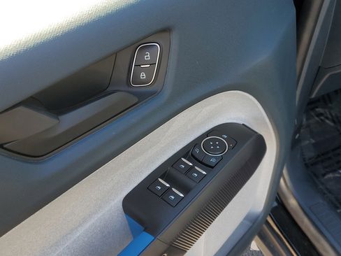 New 2025 Ford Maverick XLT w/ Equipment Group 301A AWD/4WD image 13