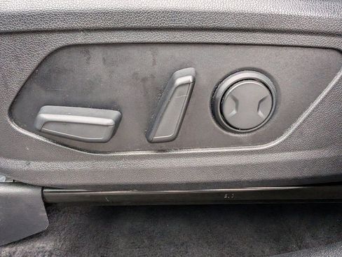 Used 2022 Kia Sorento SX FWD image 17