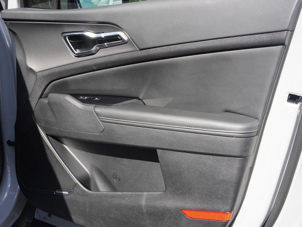 Used 2024 Kia Sportage SX FWD image 25