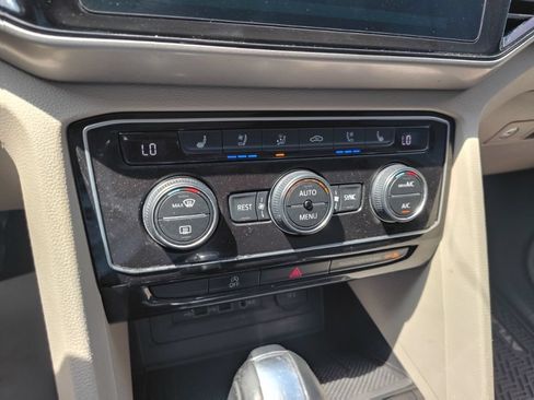 Used 2021 Volkswagen Atlas SEL Premium AWD/4WD image 37
