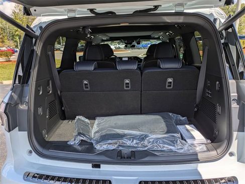 New 2026 INFINITI QX80 4WD w/ Sport Exterior Package image 12