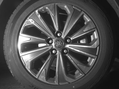 Used 2024 Buick Envision Preferred AWD/4WD image 13