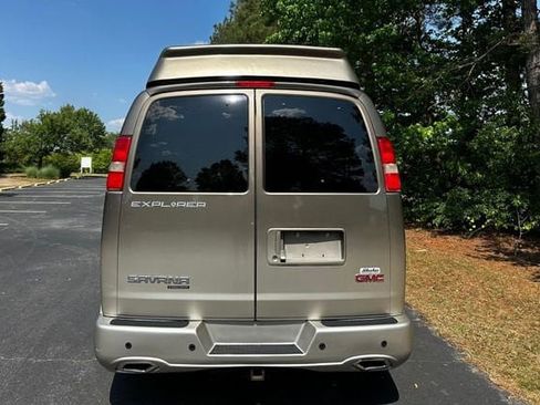 Used 2016 GMC Savana 2500 RWD image 8