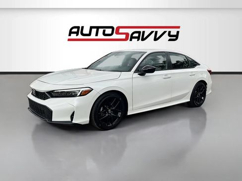 Used 2025 Honda Civic Sport image 3