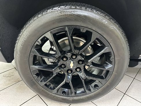 Certified 2024 Chevrolet Tahoe High Country w/ Advanced Technology Package image 15