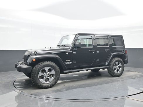 Used 2016 Jeep Wrangler Unlimited Sahara w/ Max Tow Package image 2