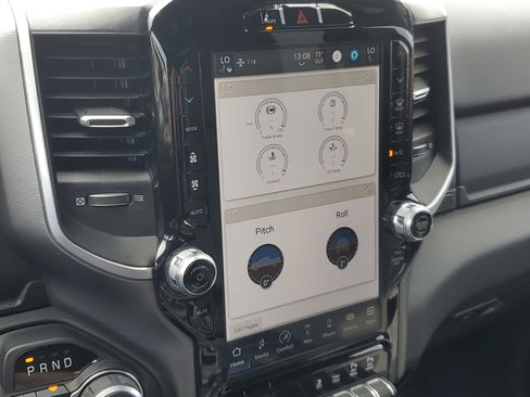 Used 2024 RAM 2500 Big Horn w/ Safety Group image 15