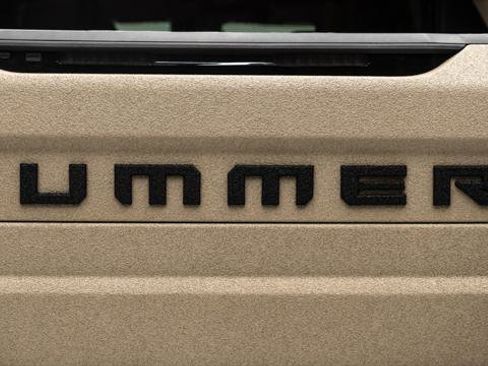 Used 2024 GMC Hummer EV 3X w/ Extreme Off-Road Package image 12