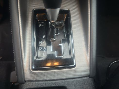 Used 2025 Mitsubishi Outlander Sport image 13