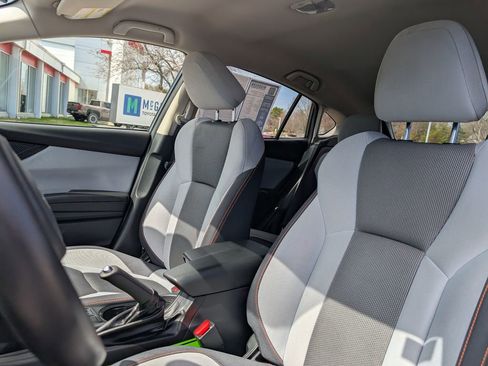 Used 2023 Subaru Crosstrek 2.0i Premium image 18