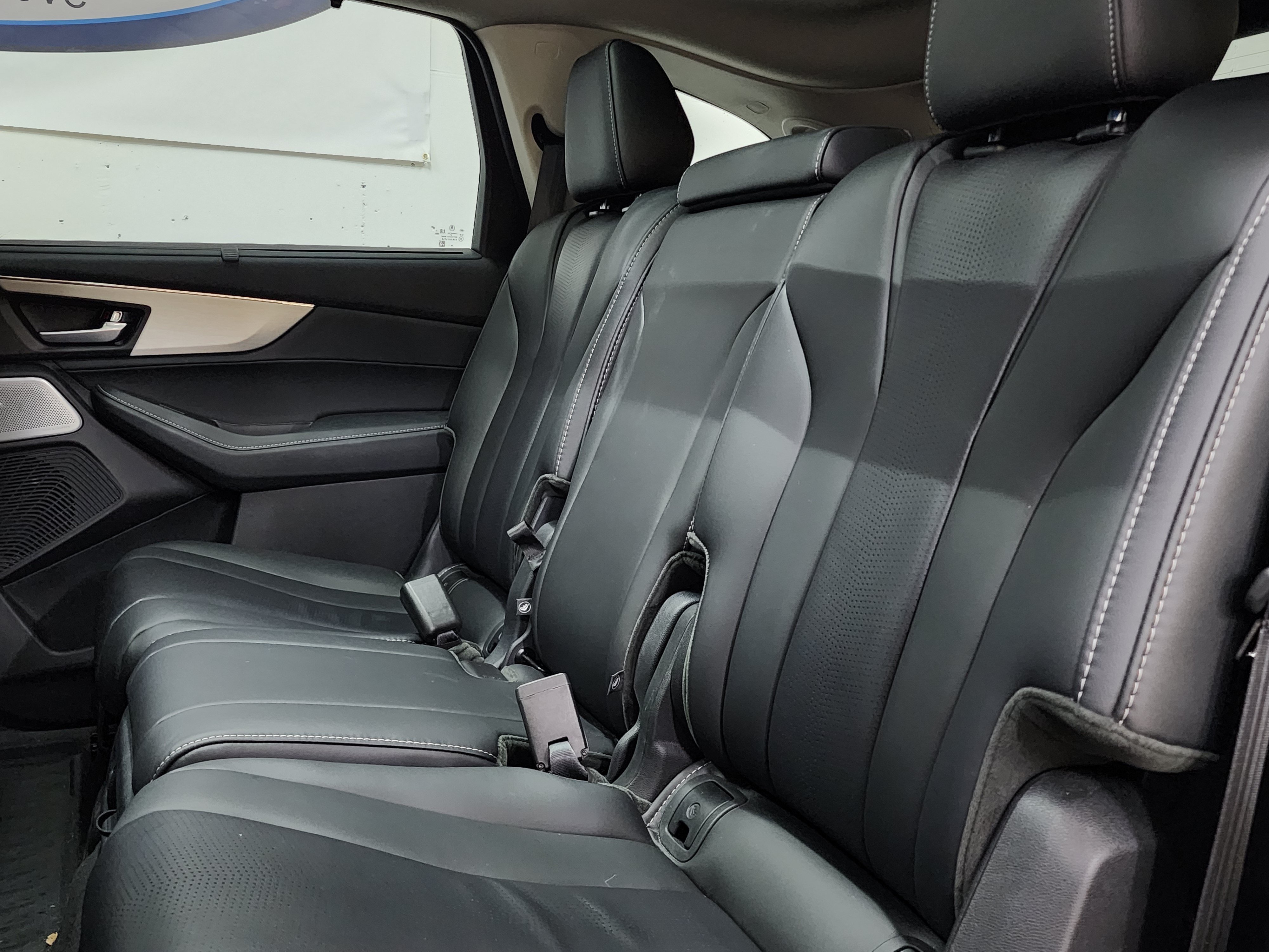 Certified 2025 Acura MDX w/ Technology Package AWD/4WD image 19