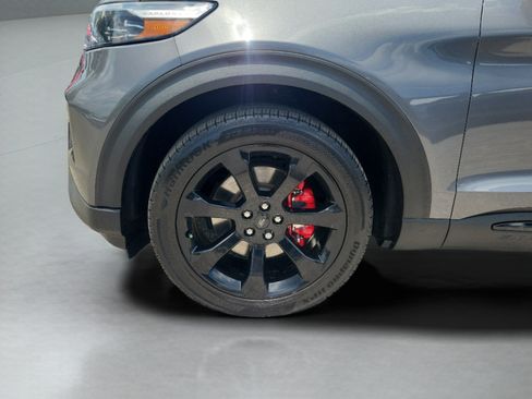 Certified 2022 Ford Explorer ST w/ ST Street Pack RWD image 33