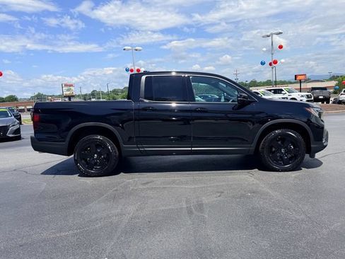 Used 2024 Honda Ridgeline Black Edition image 2