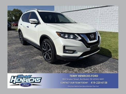 Used 2020 Nissan Rogue S AWD/4WD image 1