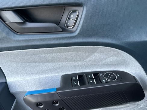 New 2026 Ford Maverick XLT image 19