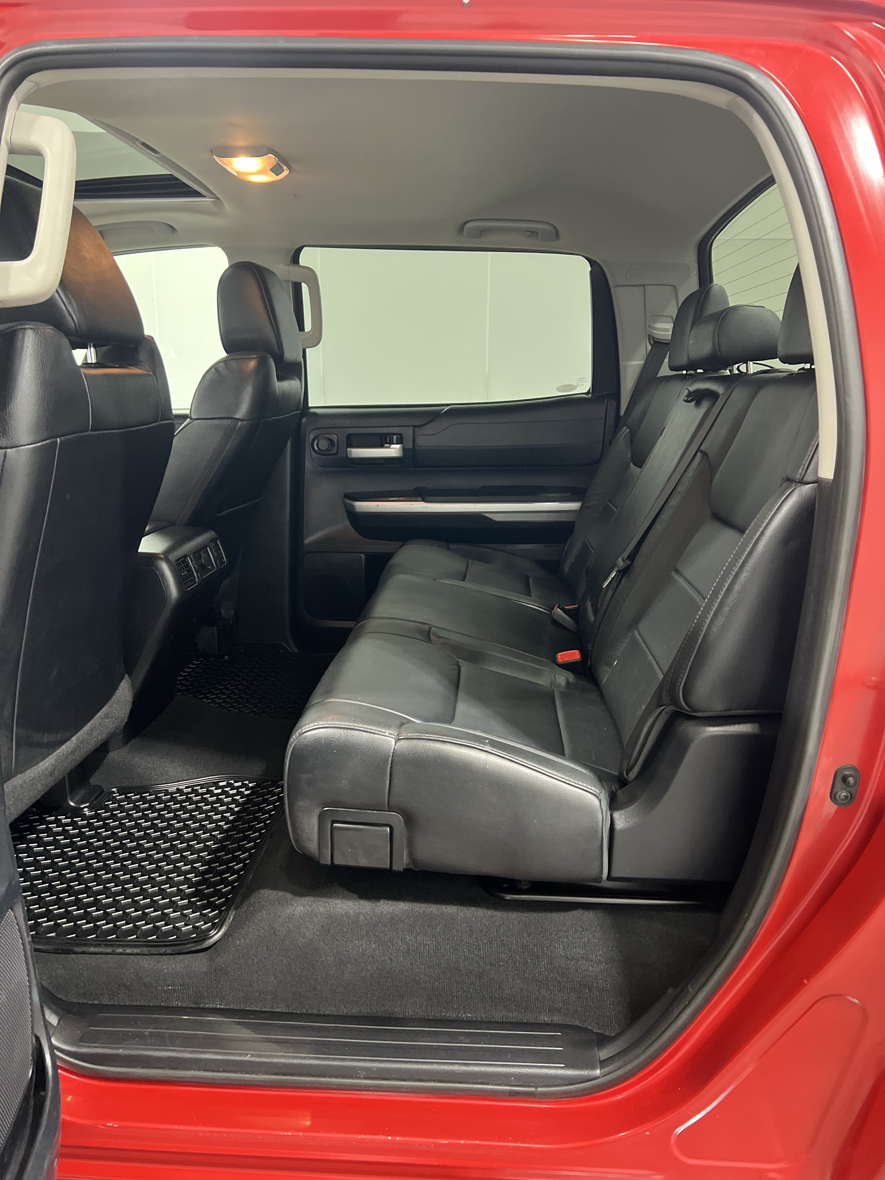 Used 2016 Toyota Tundra Limited AWD/4WD image 12