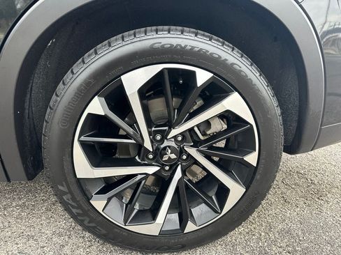 Used 2024 Mitsubishi Outlander AWD image 10