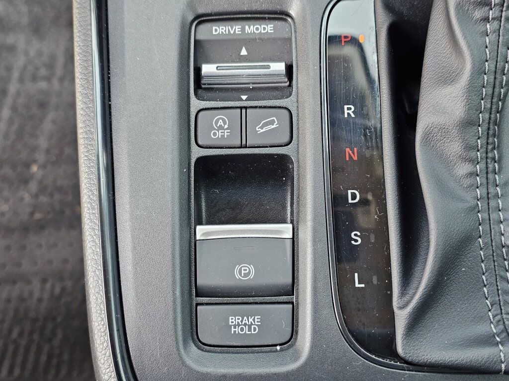 Certified 2025 Honda CR-V EX image 29