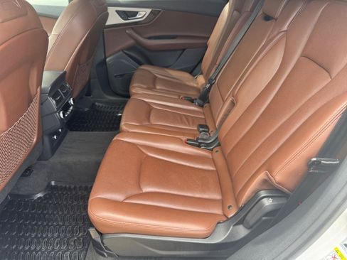 Used 2018 Audi Q7 2.0T Premium Plus w/ Premium Plus Package AWD/4WD image 6