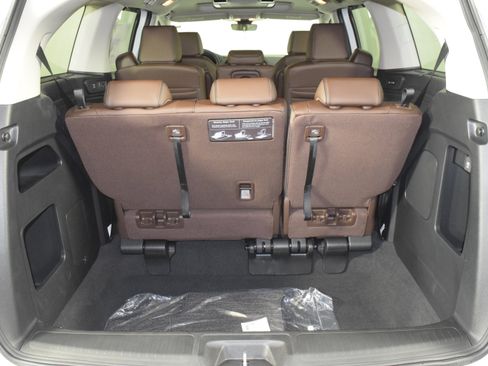 New 2026 Honda Odyssey Touring image 16