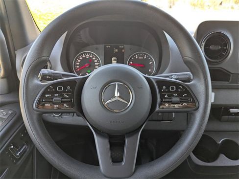 Used 2024 Mercedes-Benz Sprinter 144 Cargo image 27
