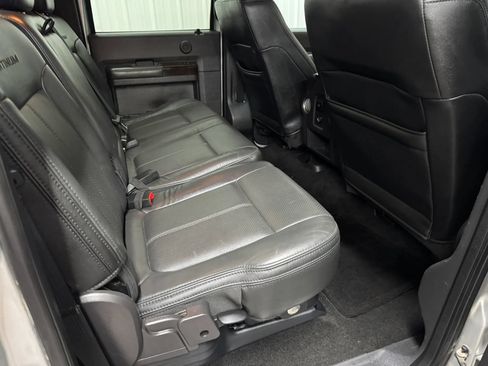 Used 2016 Ford F250 Platinum w/ FX4 Off-Road Package AWD/4WD image 17
