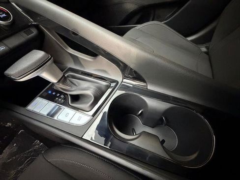 New 2026 Hyundai Elantra Hybrid FWD image 17