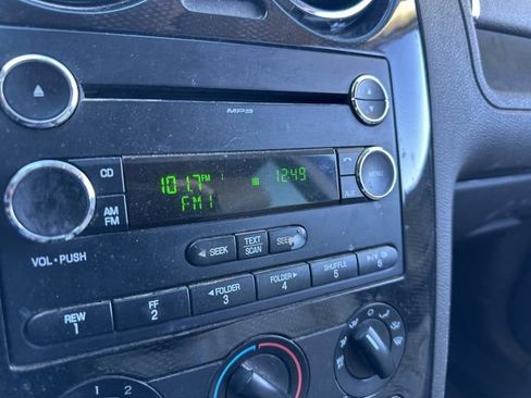 Used 2008 Ford Taurus X SEL image 29