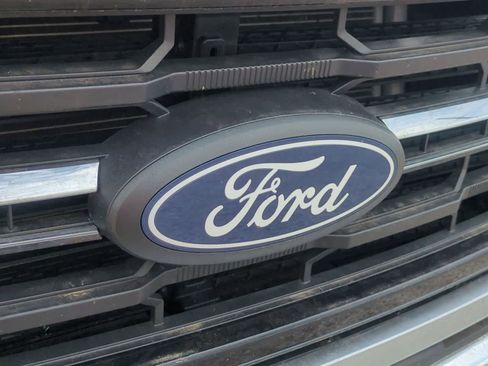 Used 2025 Ford F150 XLT w/ Equipment Group 301A Standard AWD/4WD image 28