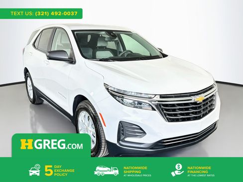 Used 2022 Chevrolet Equinox LS FWD image 1