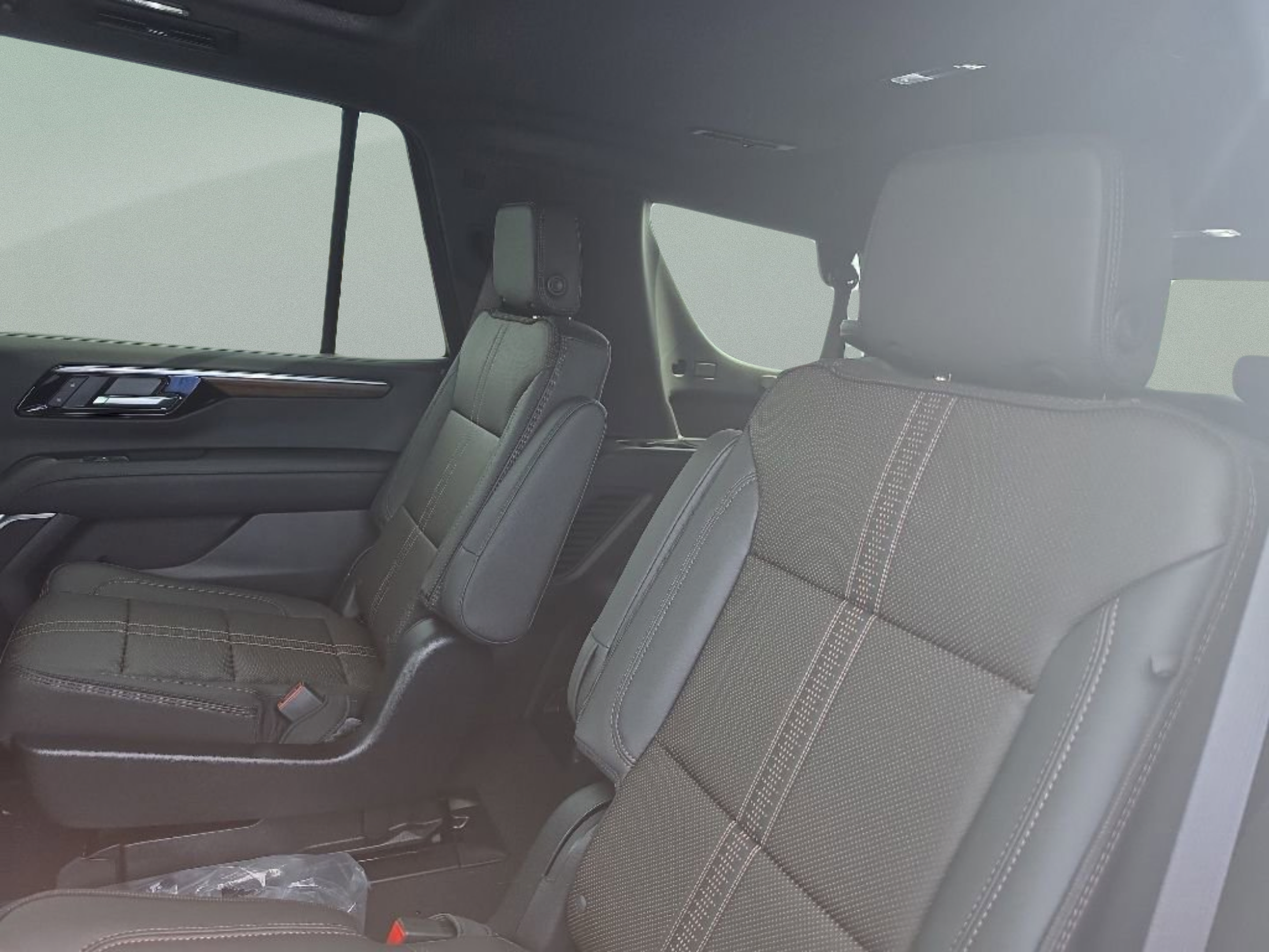 New 2026 Chevrolet Tahoe High Country AWD/4WD image 24