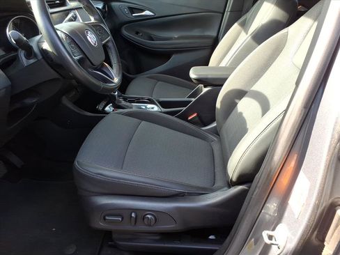 Used 2022 Buick Encore GX Preferred w/ Cold Weather Comfort Package image 14