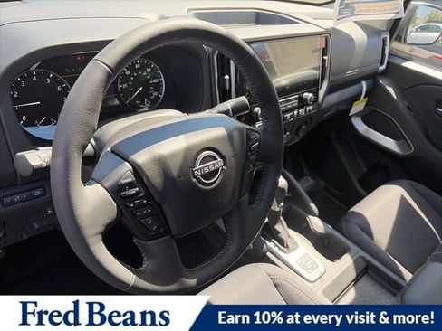 New 2026 Nissan Frontier SV w/ SV Convenience Package image 9