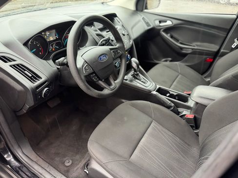 Used 2017 Ford Focus SE image 13