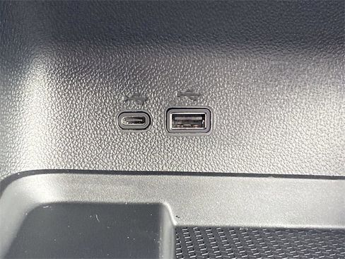 New 2026 Chevrolet Traverse High Country w/ LPO, Floor Liner Package image 19